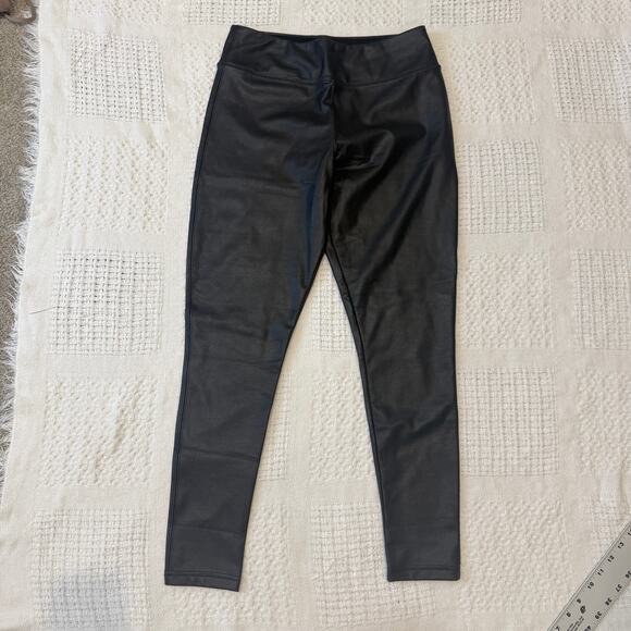 Nordstrom Rack medium high rise faux leather leggings P 2776 - Picture 9 of 10